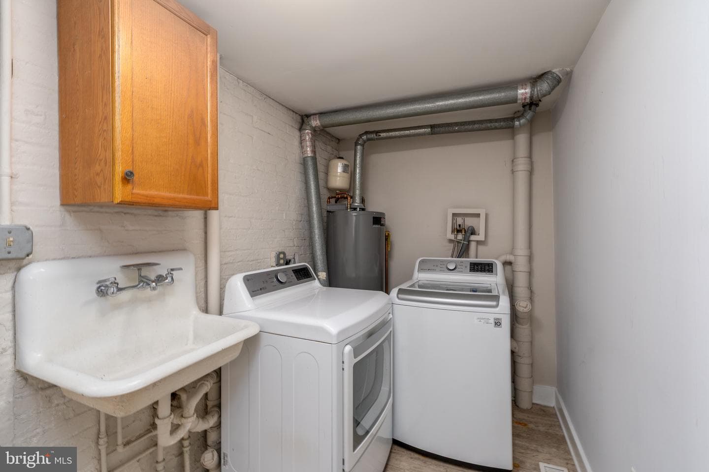 1341 S Charles Street photo 17