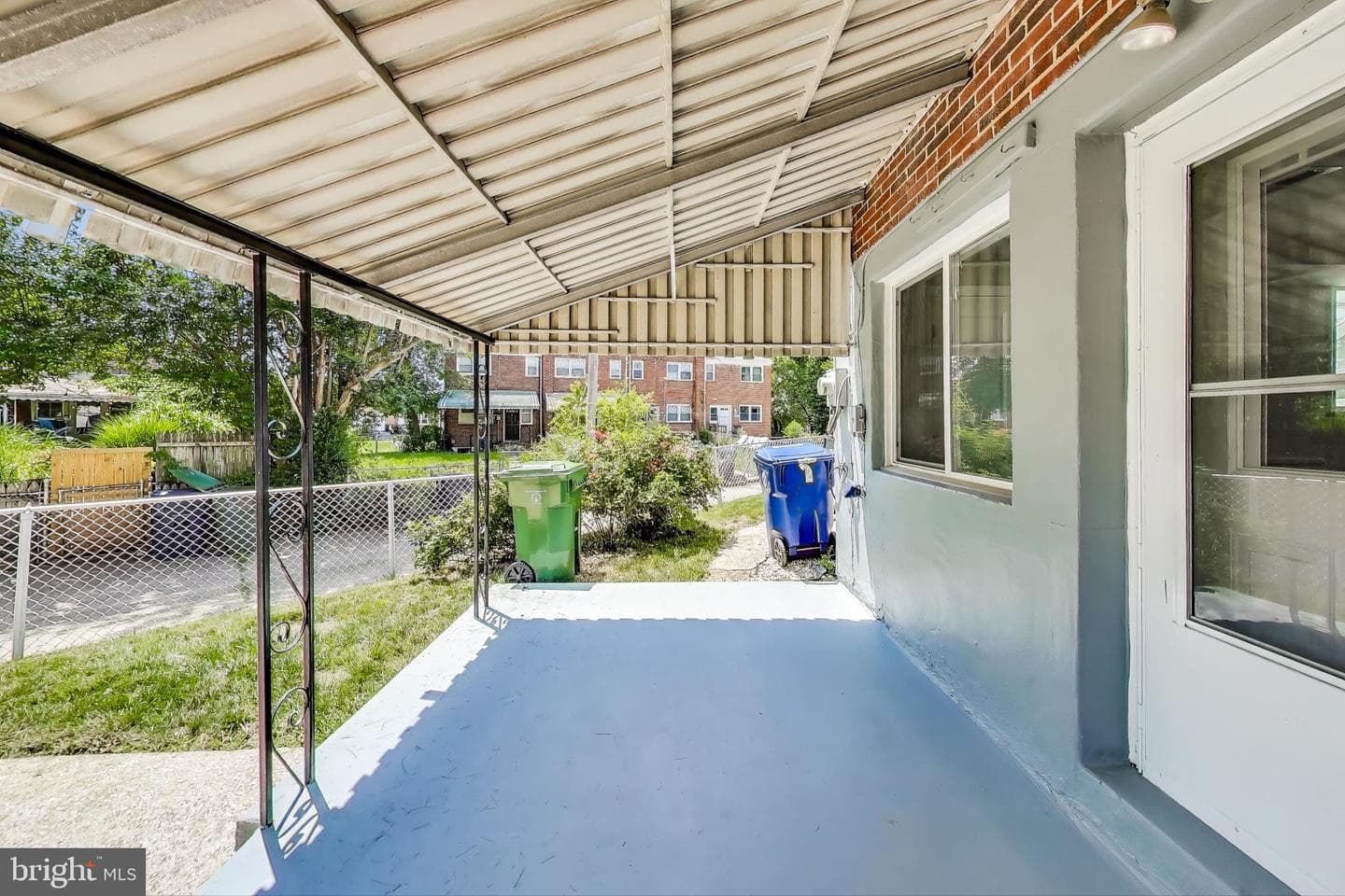 4301 Roberton Avenue photo 26