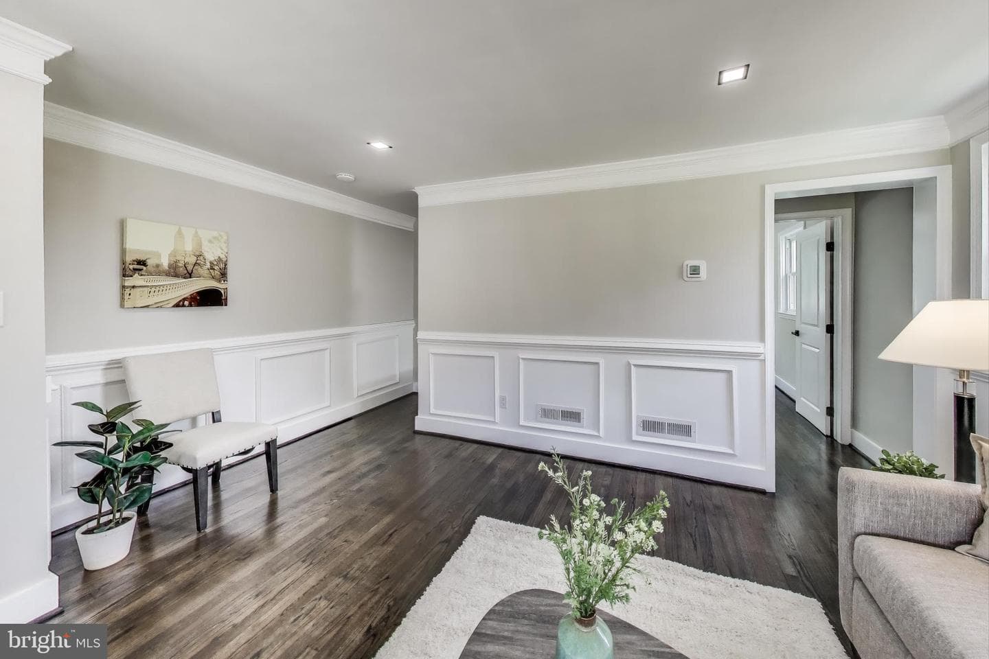 4301 Roberton Avenue photo 8