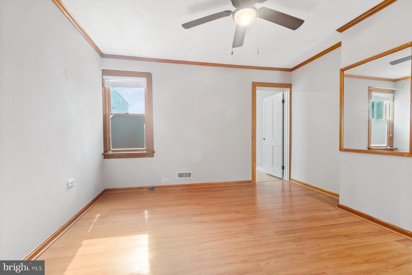 1105 Haubert Street photo 20