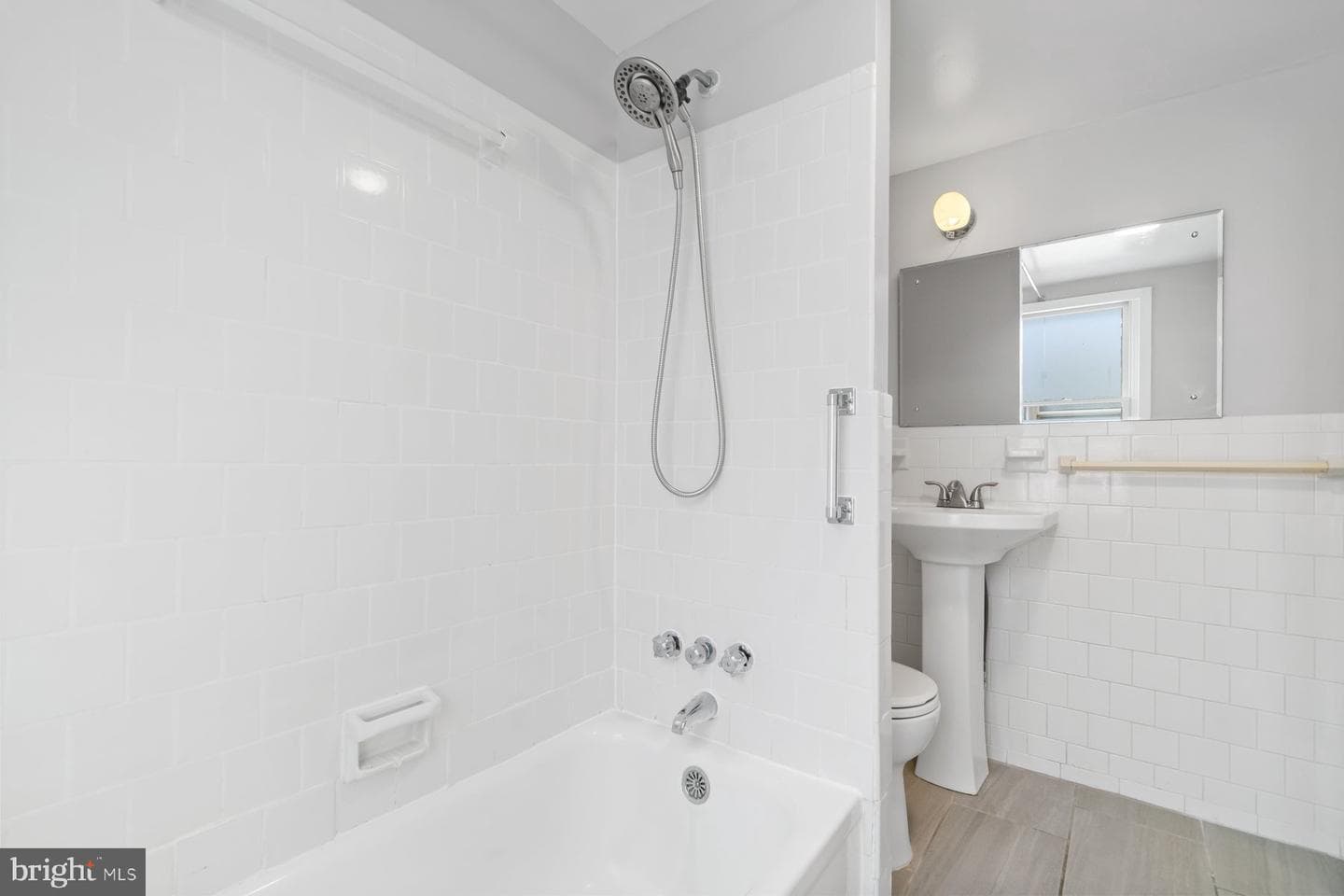 1105 Haubert Street photo 23
