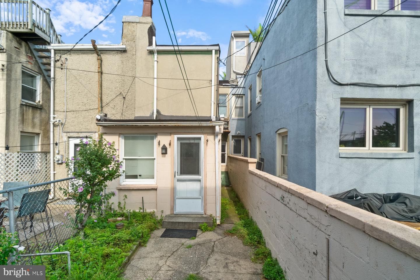 1105 Haubert Street photo 25