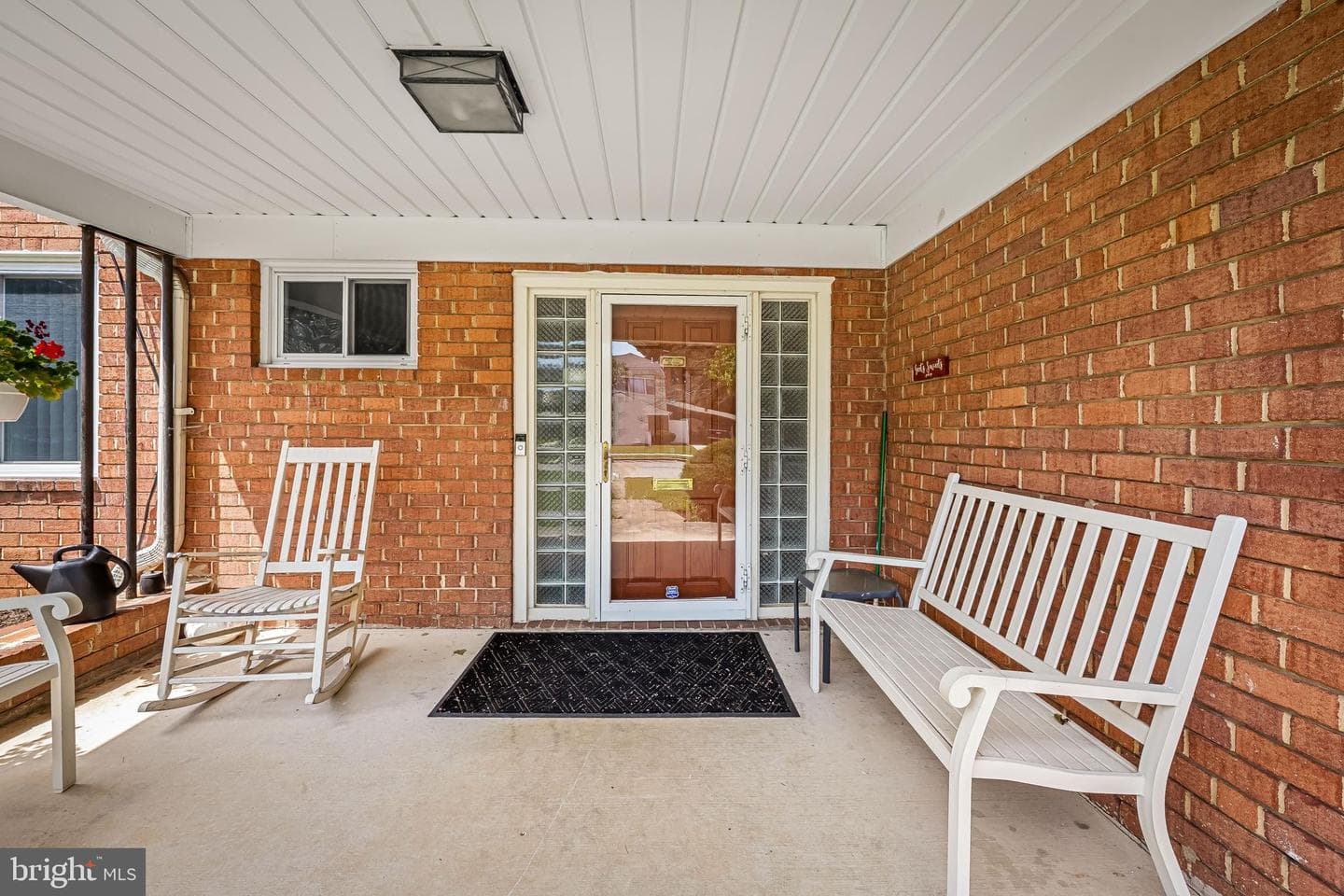 2506 Shelleydale Drive photo 4