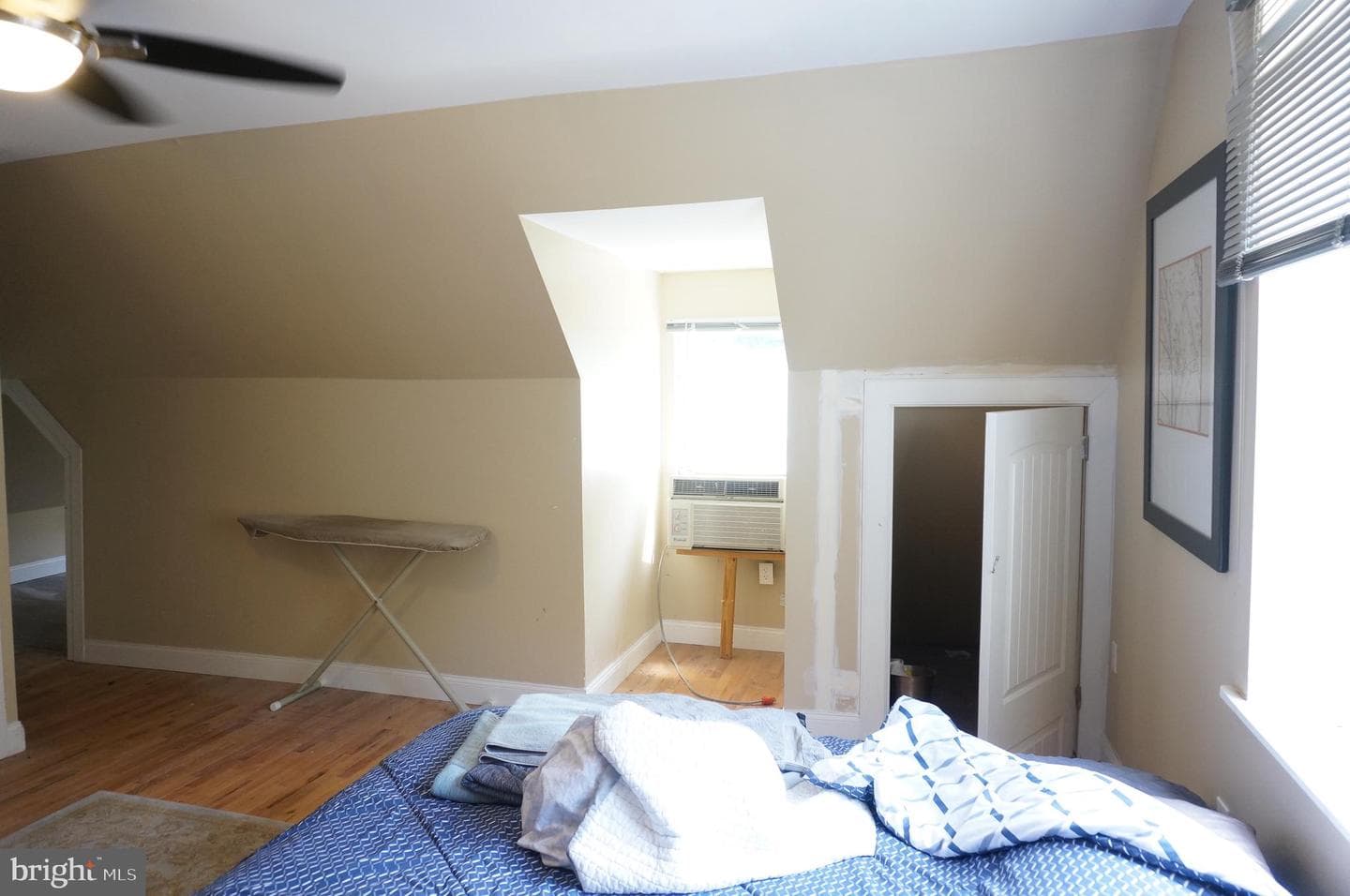 214 S Augusta Avenue photo 3