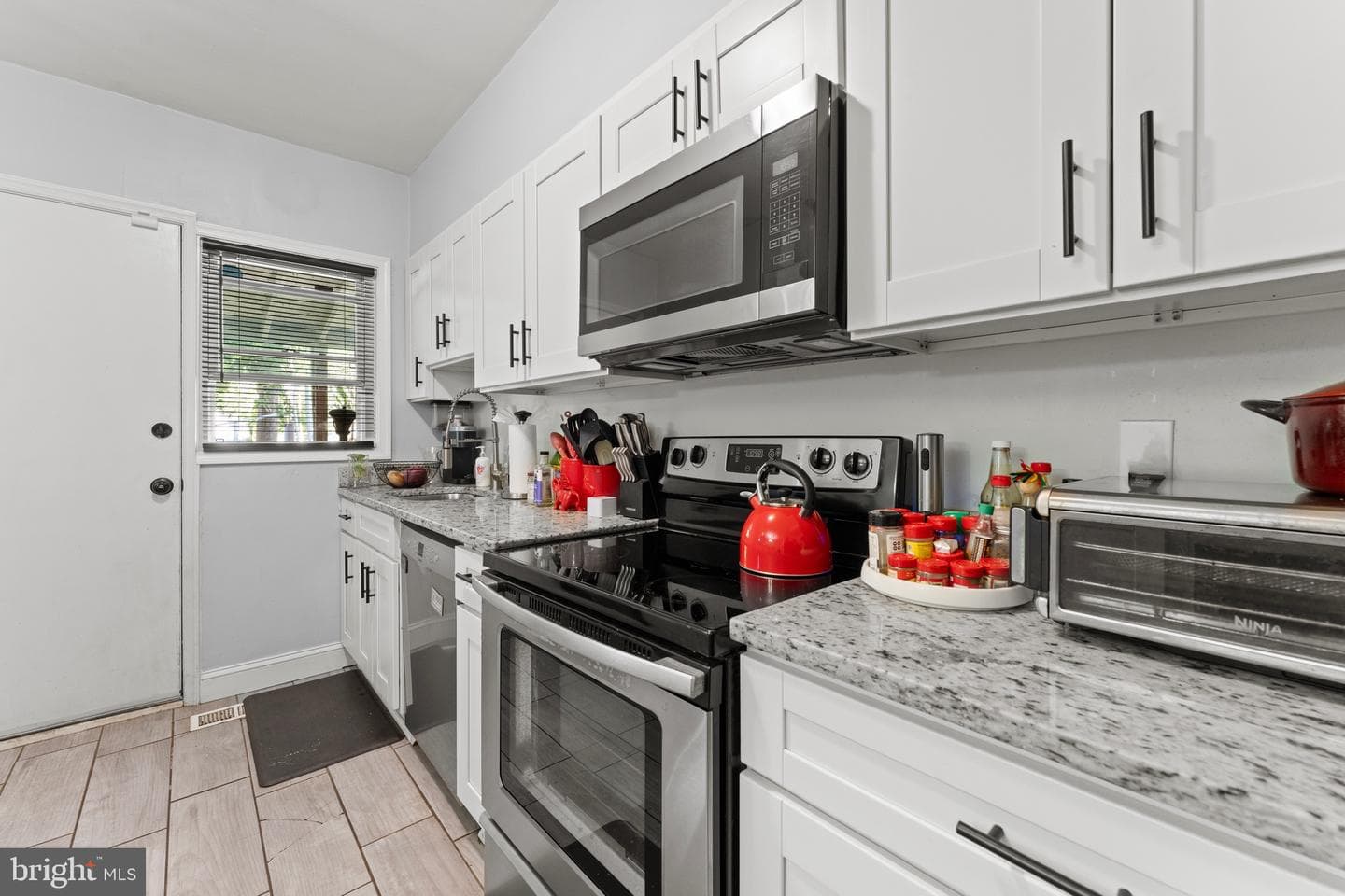 3834 Greenspring Avenue photo 15