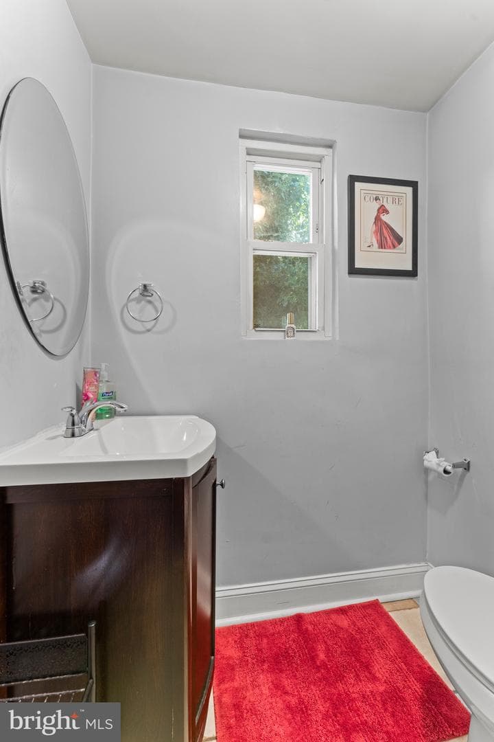 3834 Greenspring Avenue photo 6