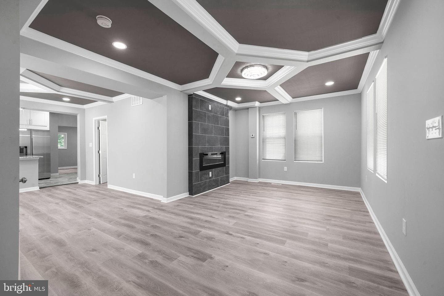 4208 Furley Avenue photo 3