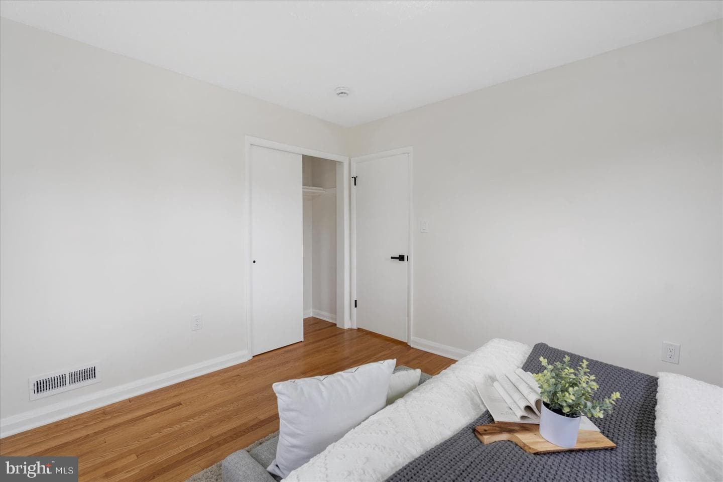 6112 Edlynne Road photo 24