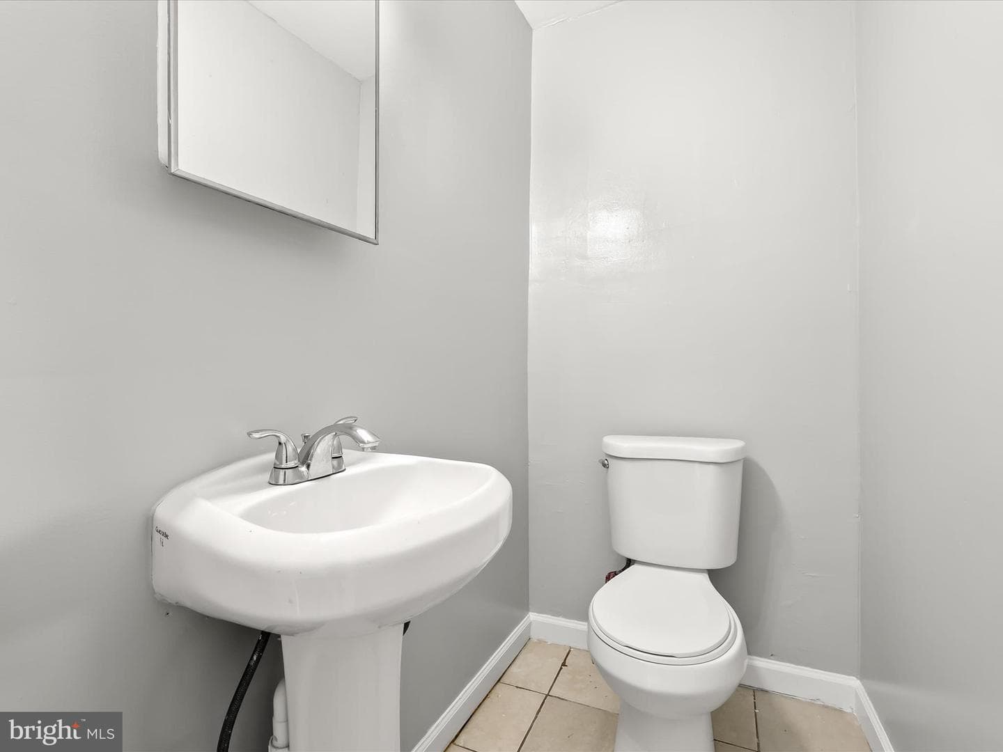 21 N Clinton Street photo 17