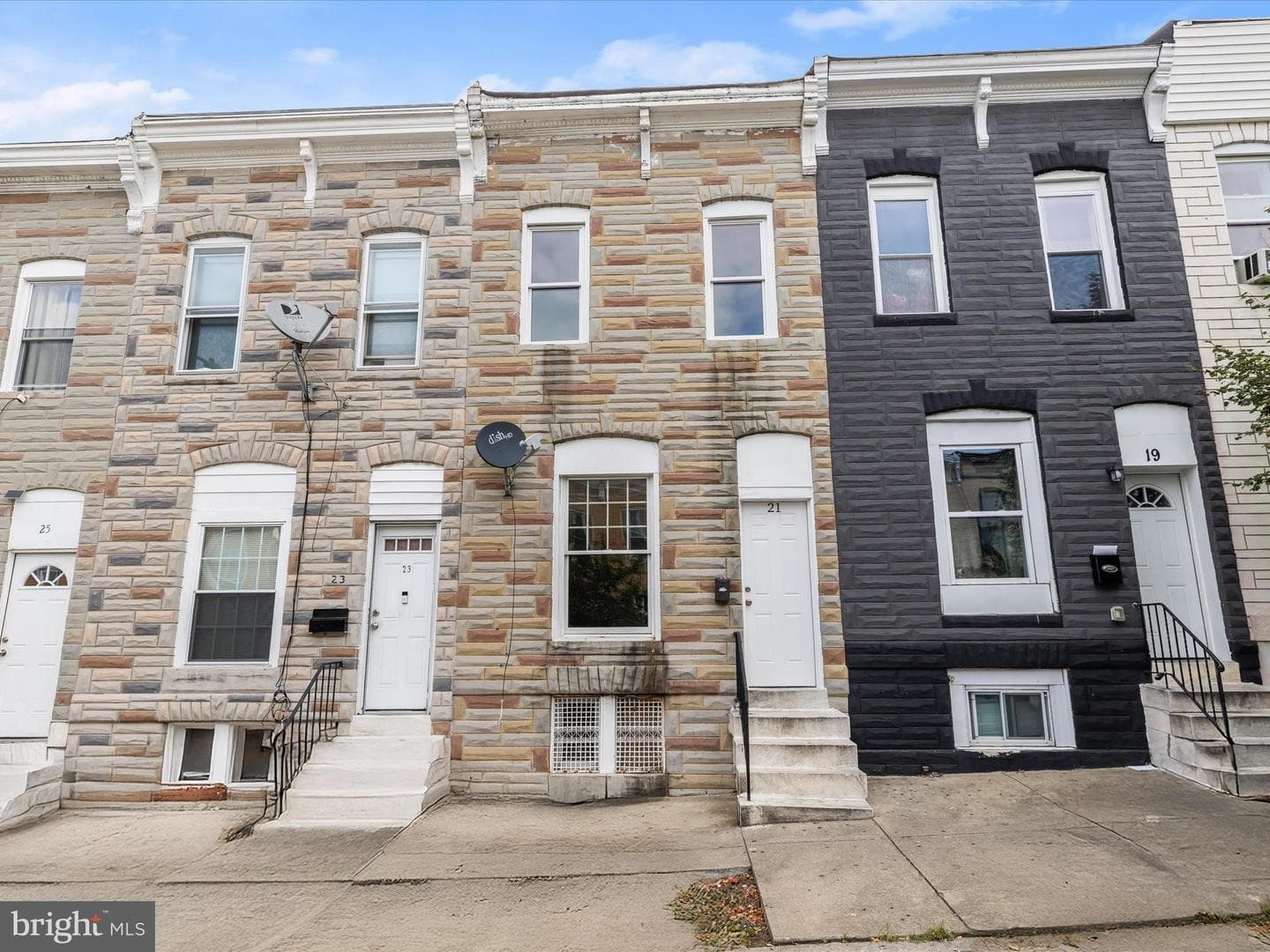21 N Clinton Street photo 2