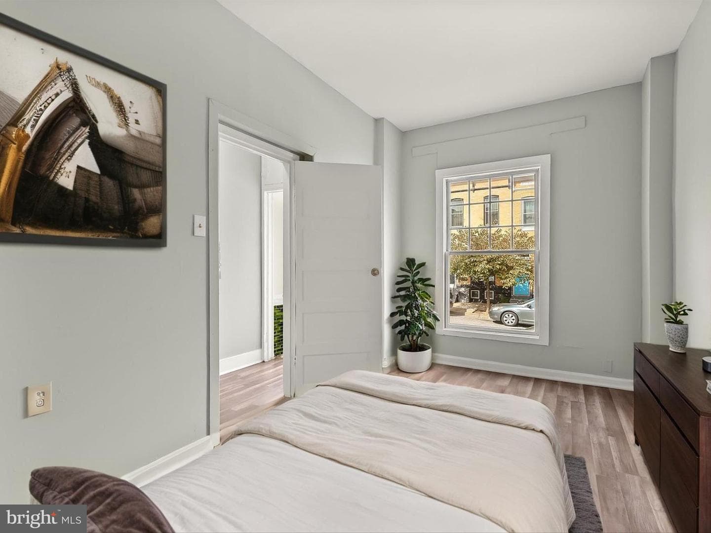 21 N Clinton Street photo 6