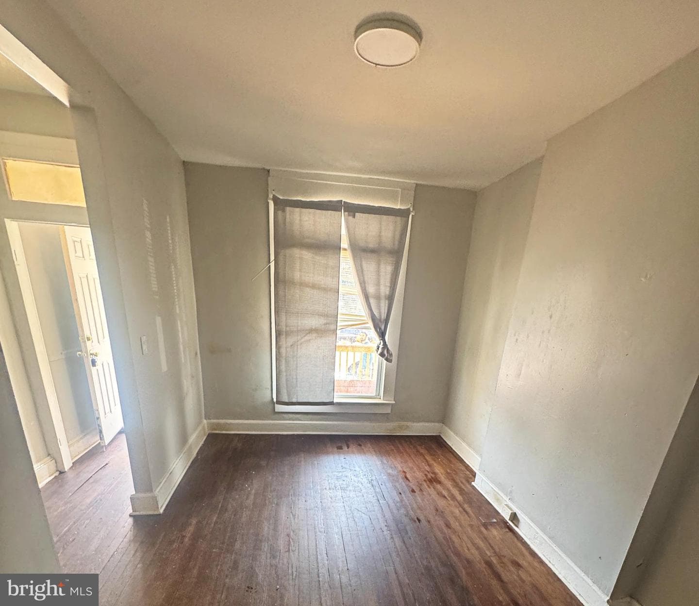 1120 Montpelier Street photo 4