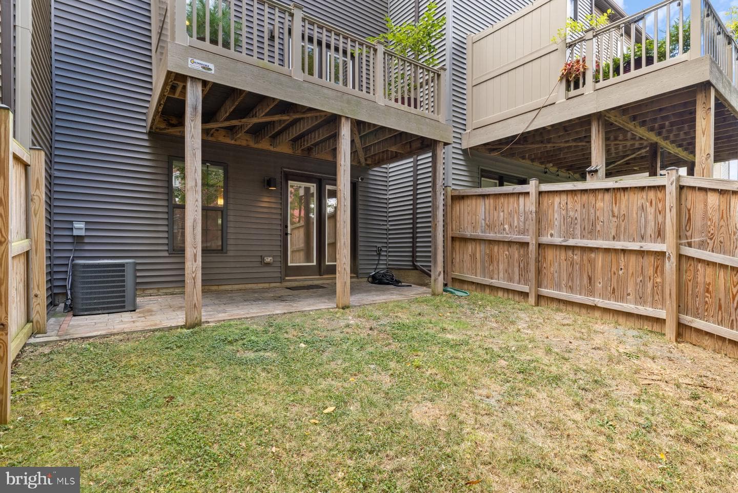 4205 Skyview photo 31