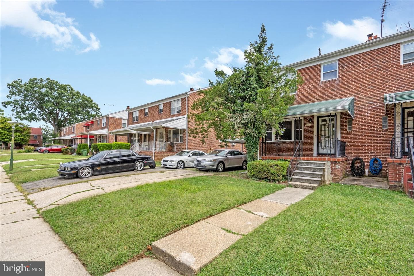 3707 Howard Park Avenue photo 3