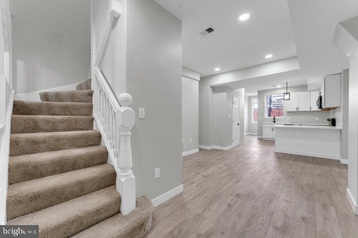 1645 Gorsuch Avenue photo 8