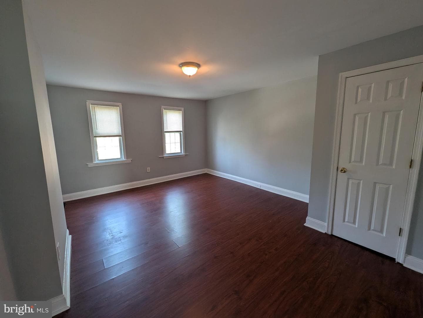 1835 N Bond Street N photo 14