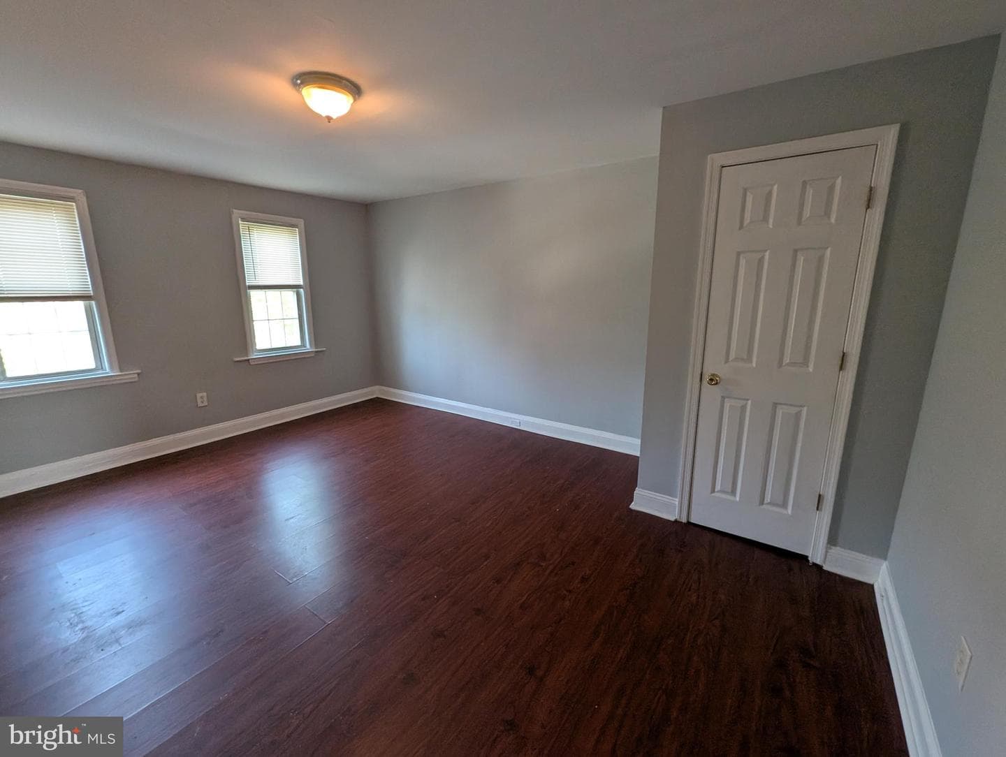 1835 N Bond Street N photo 15