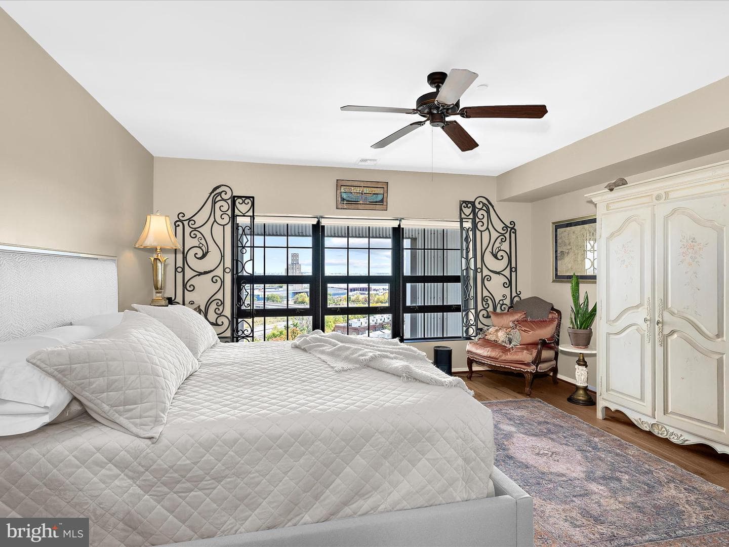 1200 Steuart Street #1021 photo 29