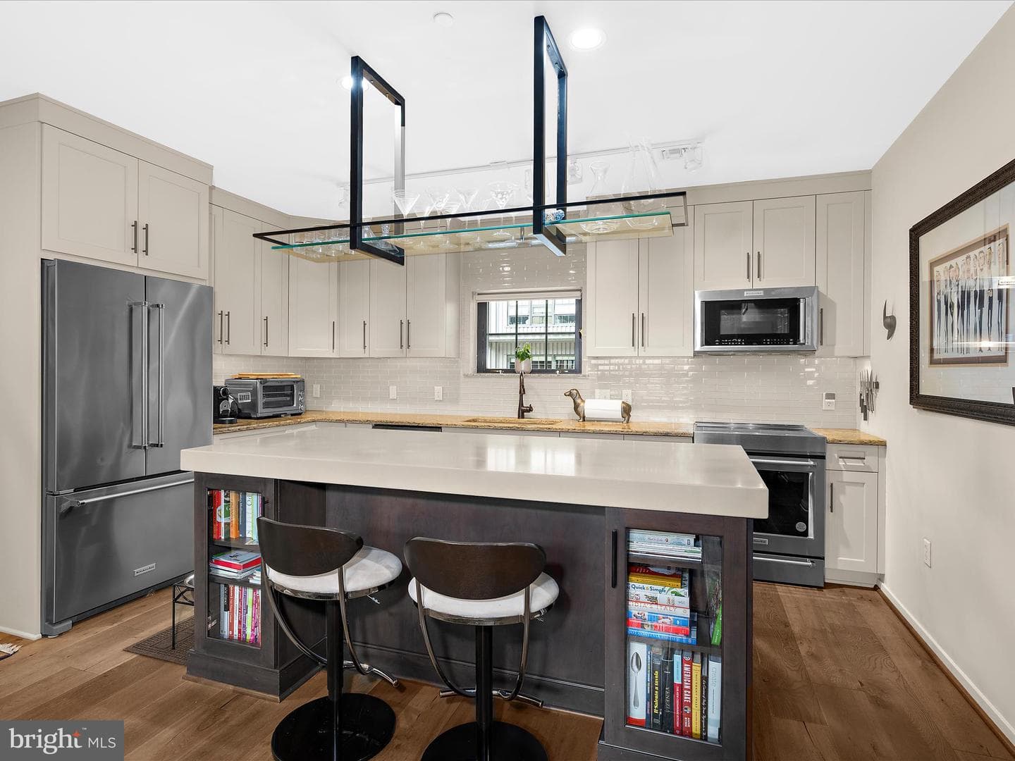 1200 Steuart Street #1021 photo 6