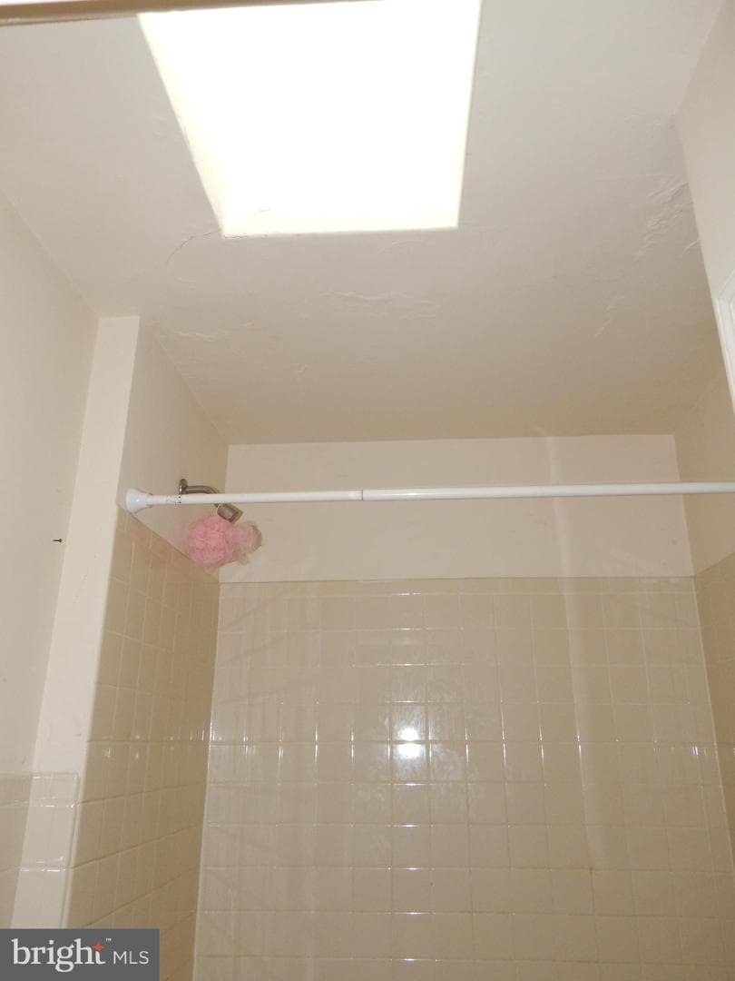 317 N Edgewood Street photo 26