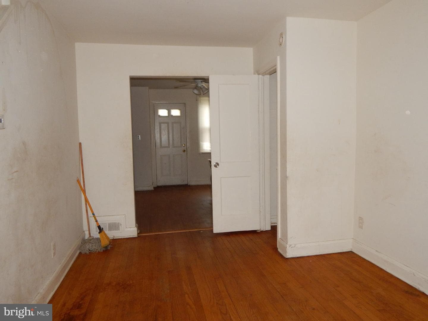 317 N Edgewood Street photo 8