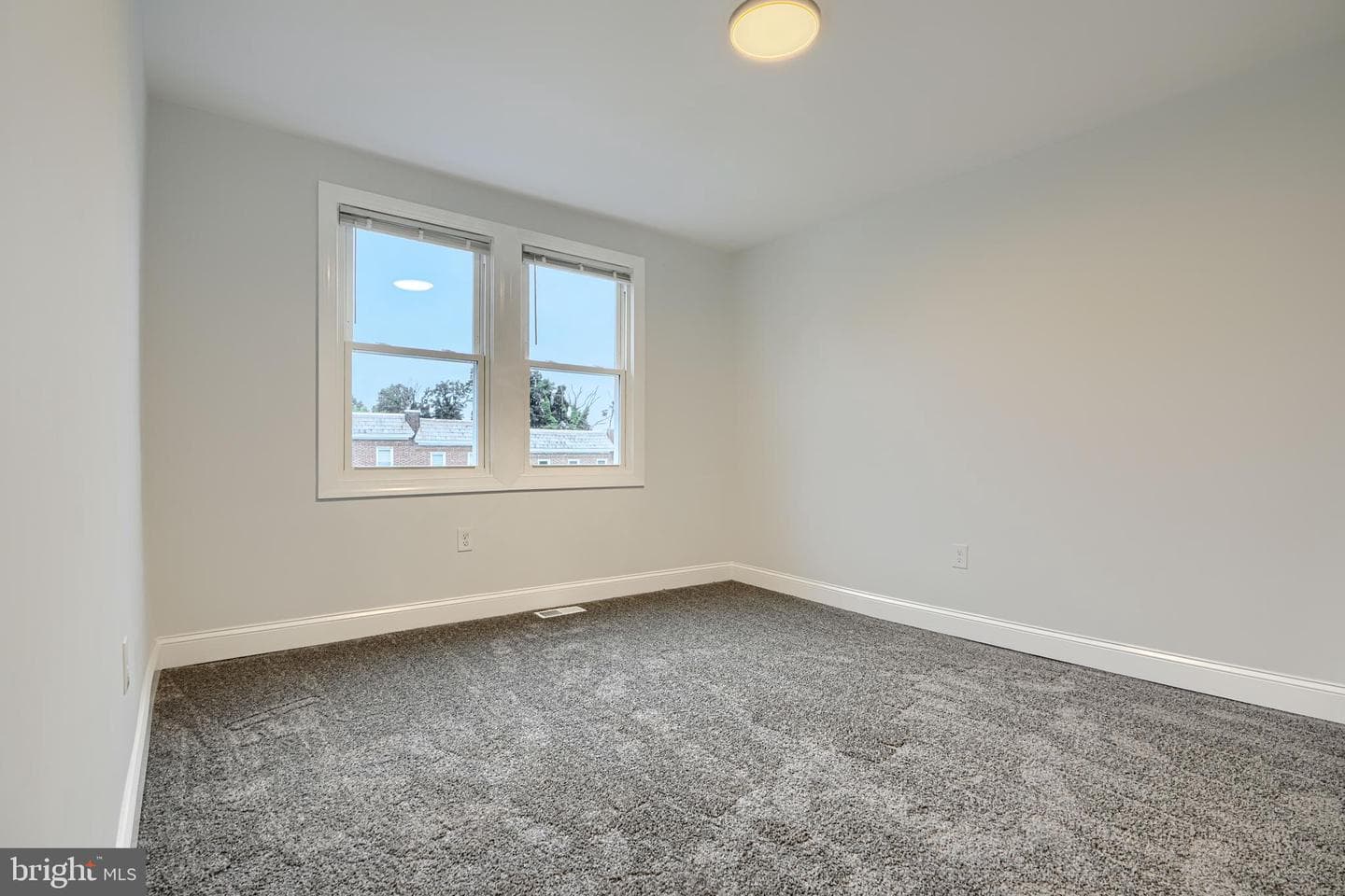 2433 Keyworth Avenue photo 13