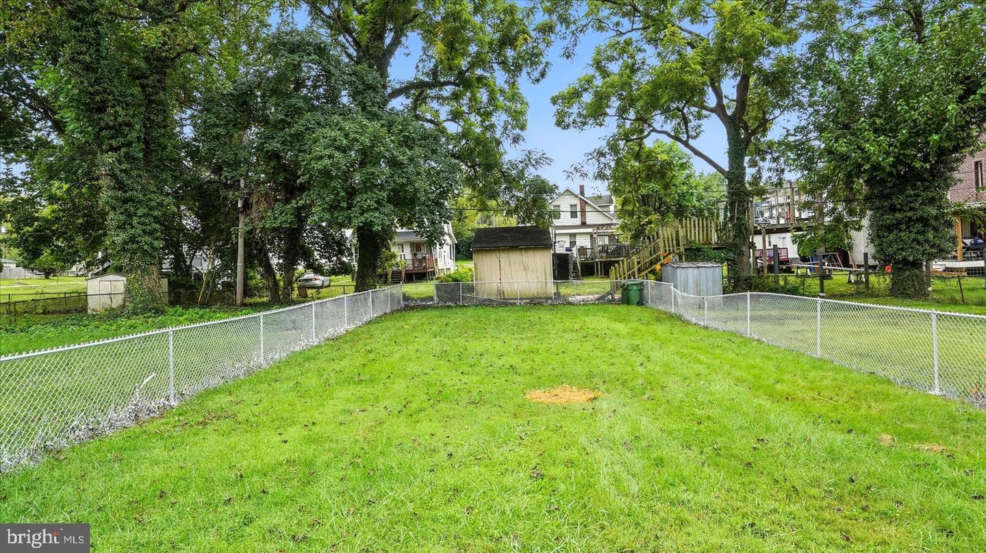 4703 Post Road photo 39