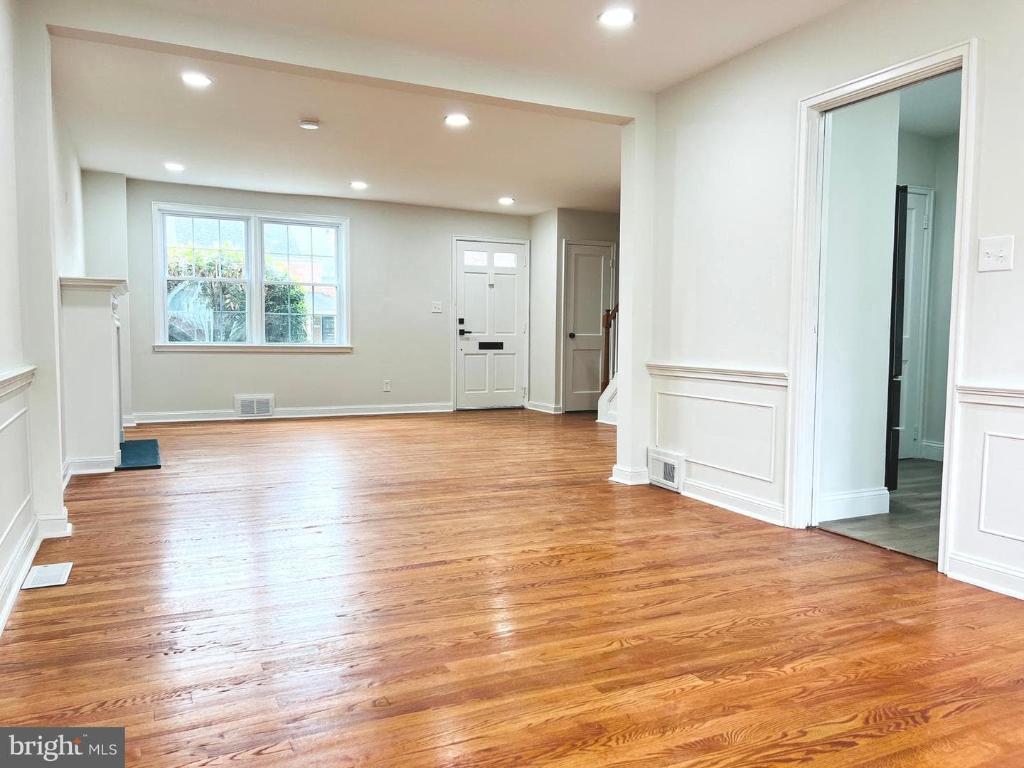 1814 Winford Road photo 7