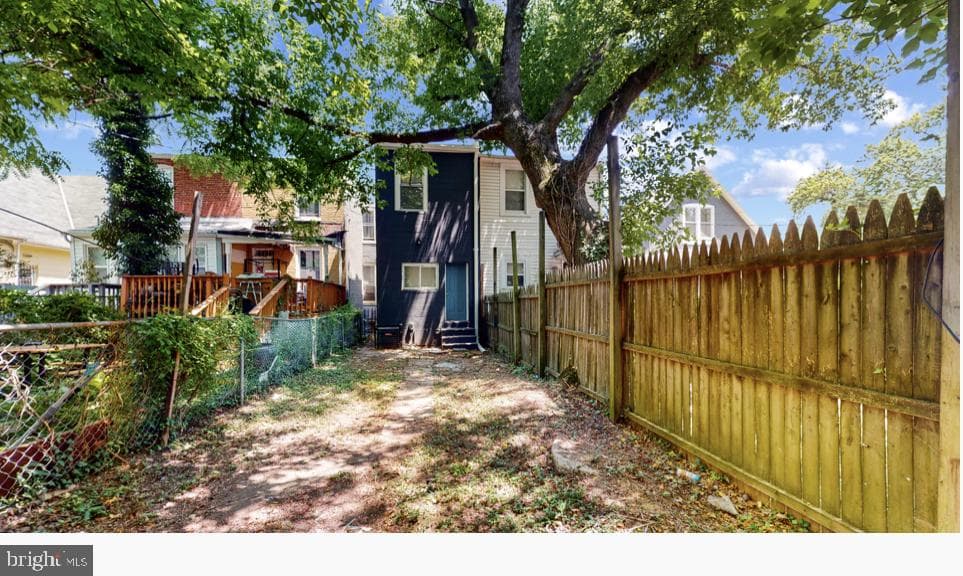 210 S Augusta Avenue photo 21
