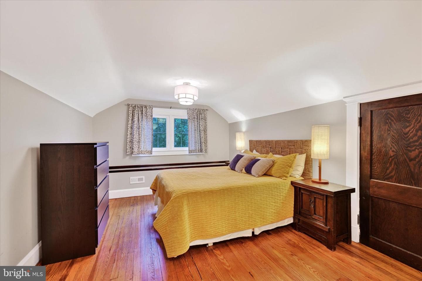 1 Merrymount Road photo 33