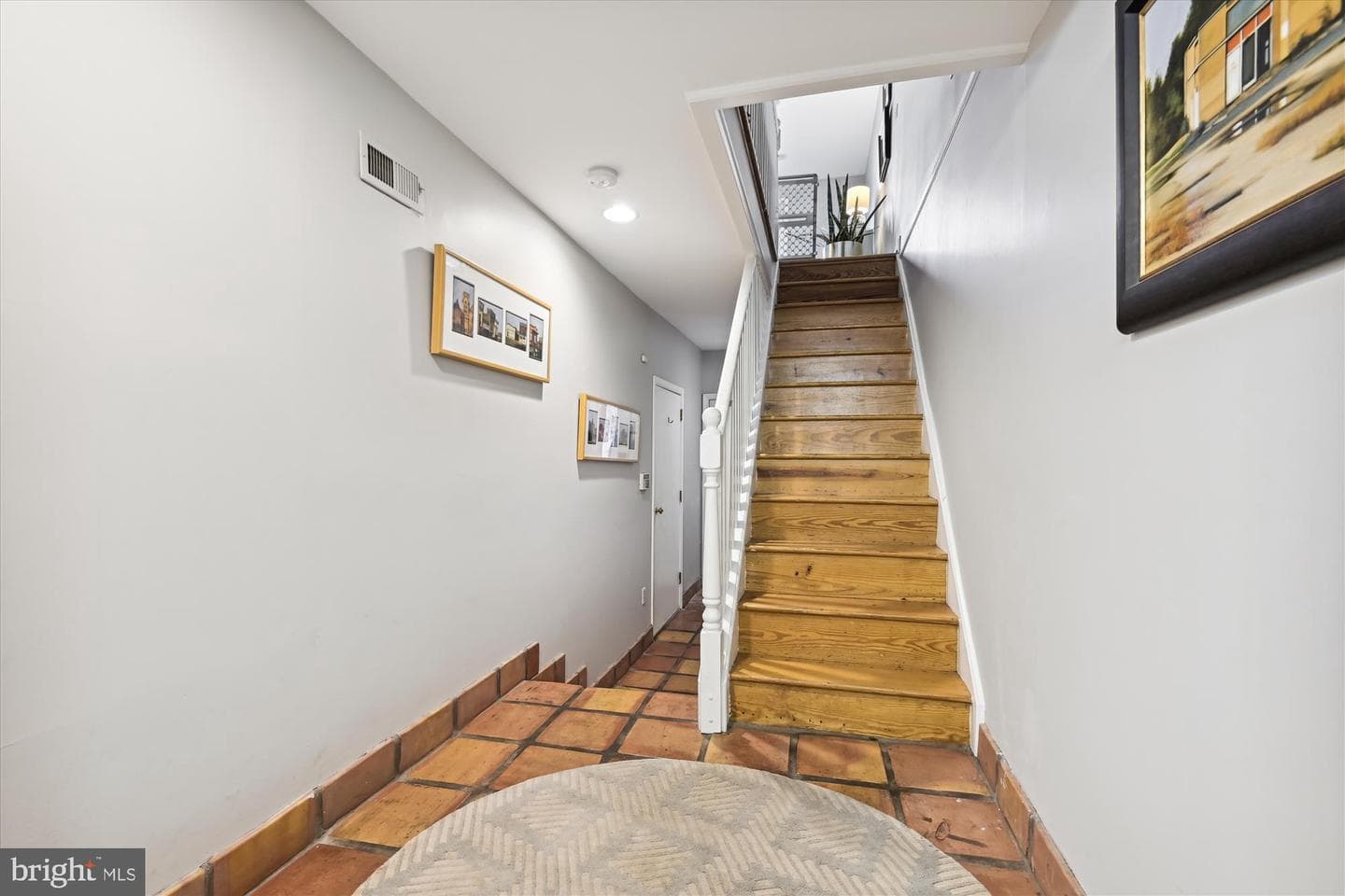 427 Grindall Street #2 photo 6