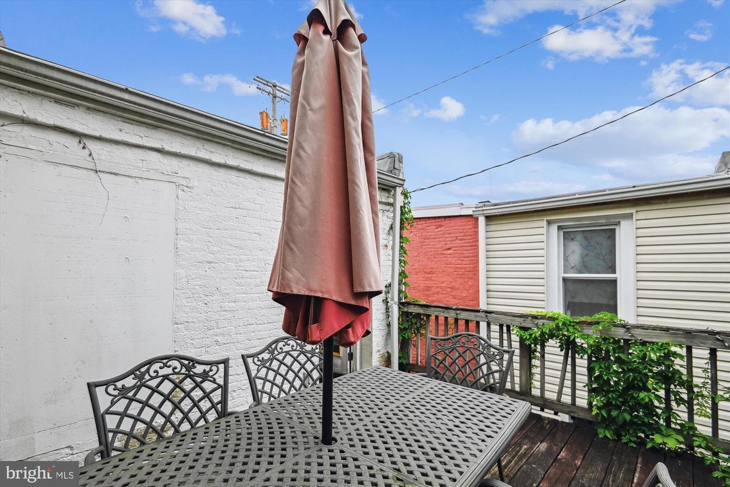 245 S Madeira Street photo 30