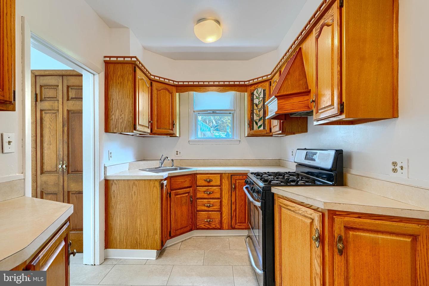3027 Fleetwood Avenue photo 22