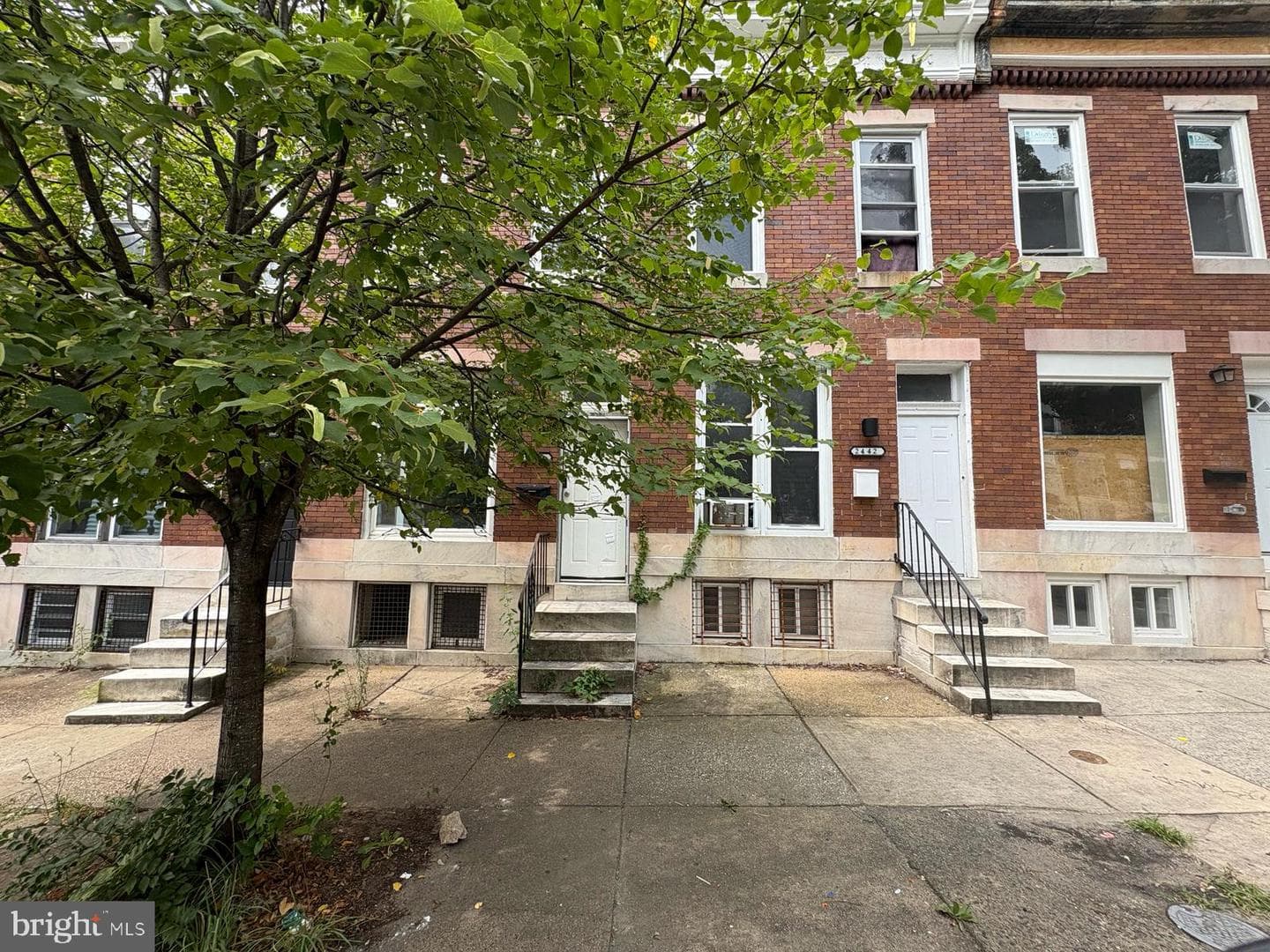 2440 Mcculloh Street photo 2