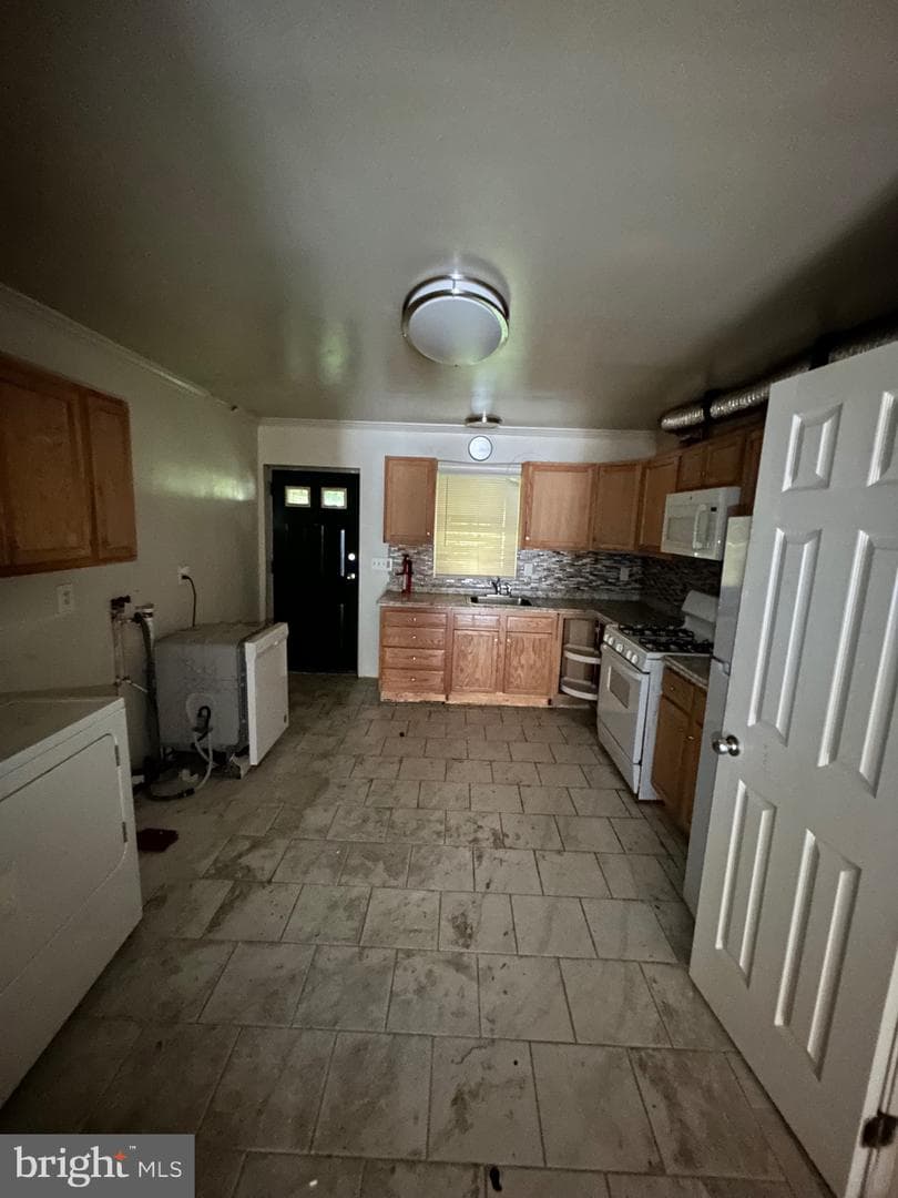 2520 Wilkens Avenue photo 3