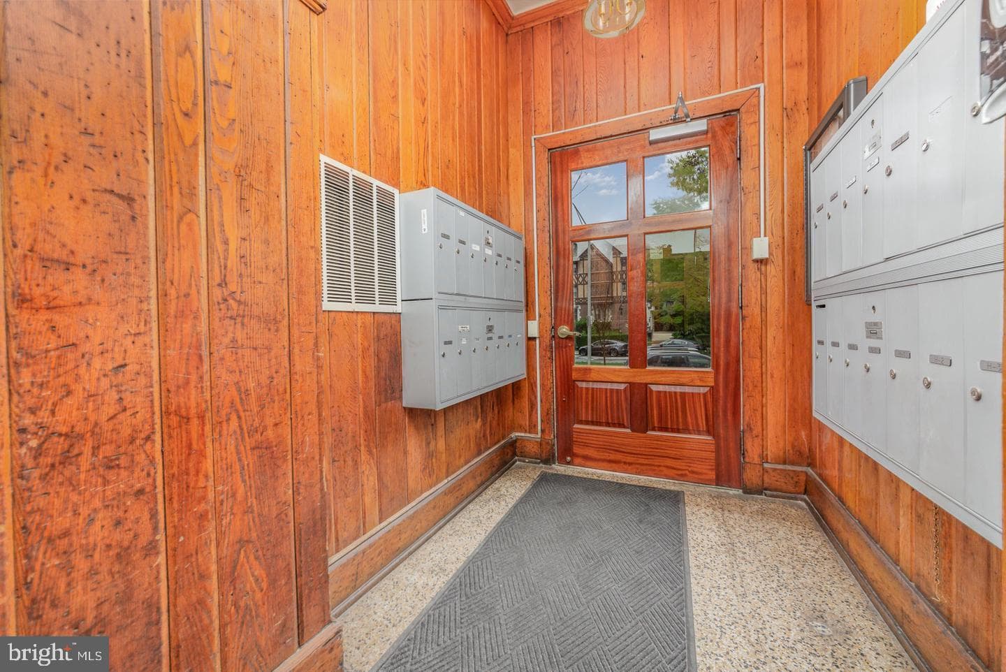 103 W 39th Street W #e2 photo 21