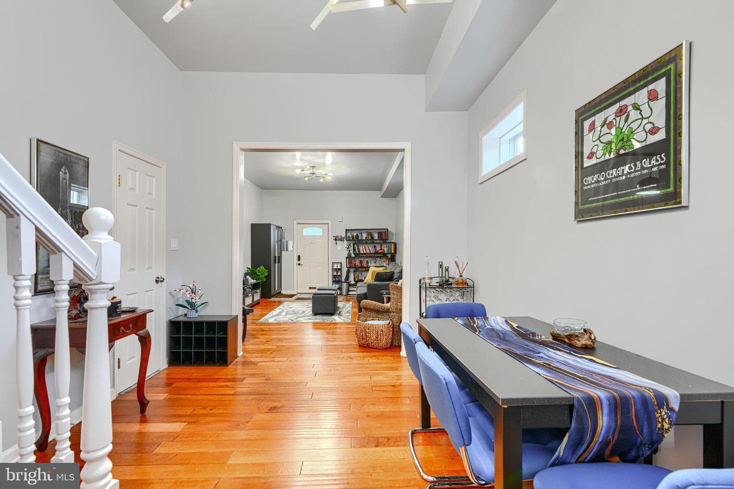 300 E 27th Street photo 13