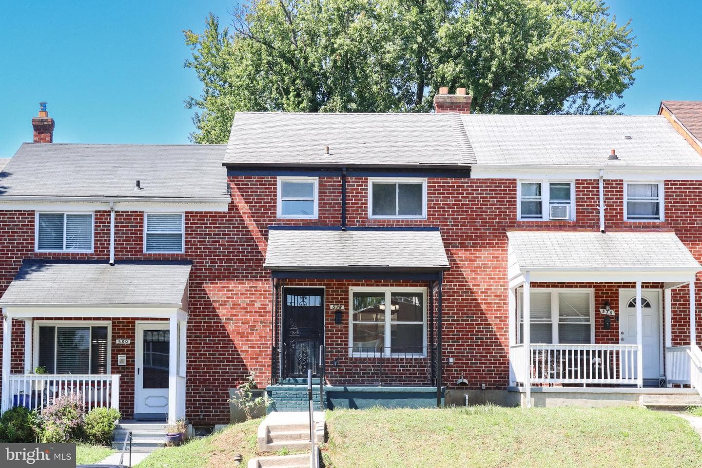 578 S Beechfield Avenue photo 2