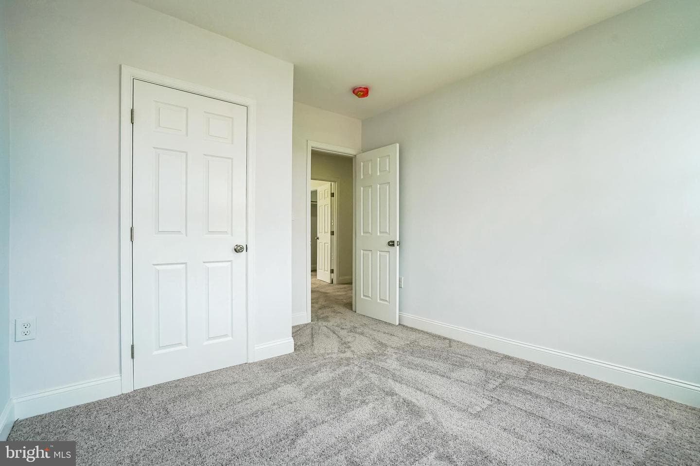 3017 The Alameda photo 13