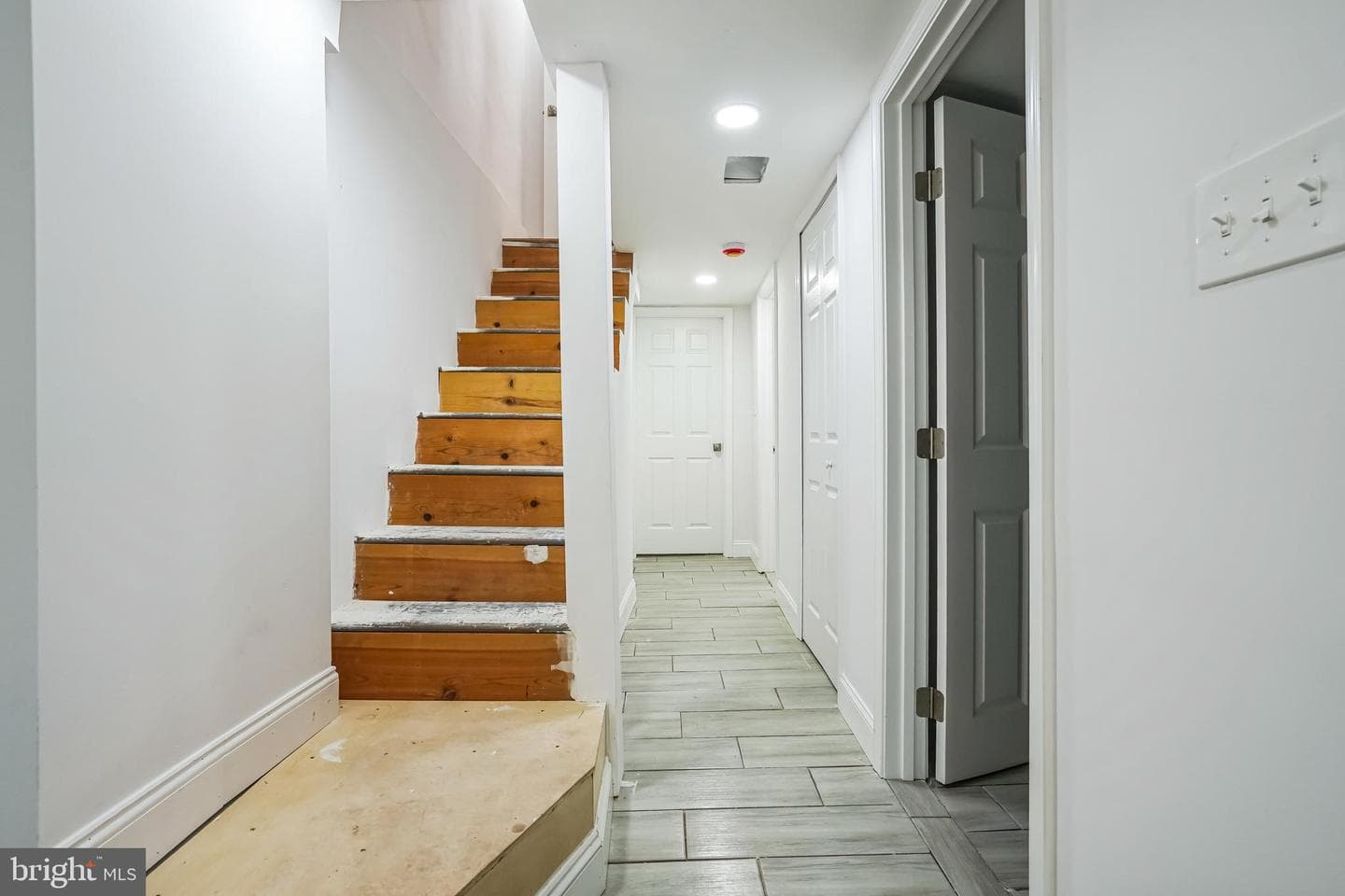 3017 The Alameda photo 20