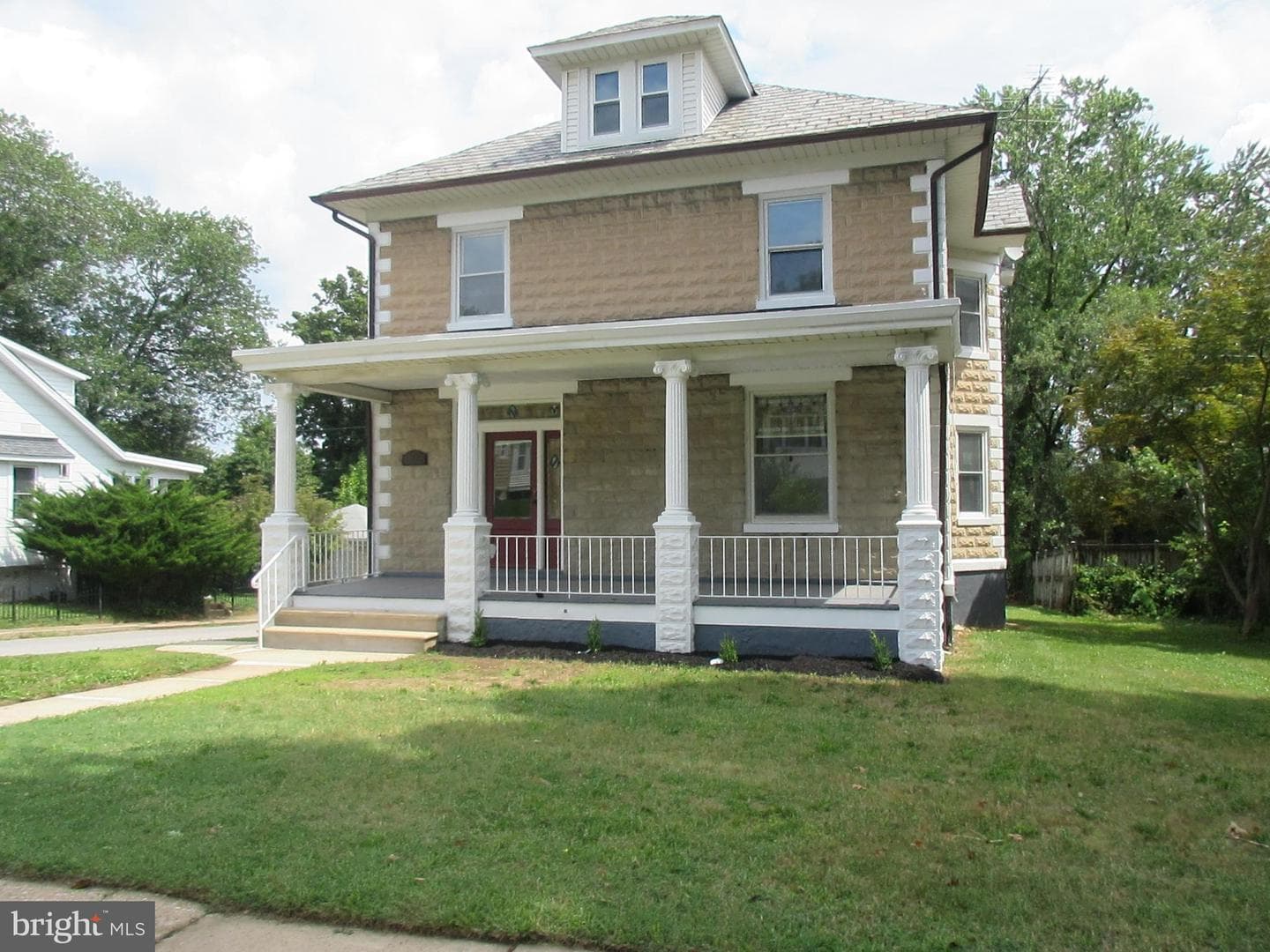 4000 Woodlea Avenue photo 4