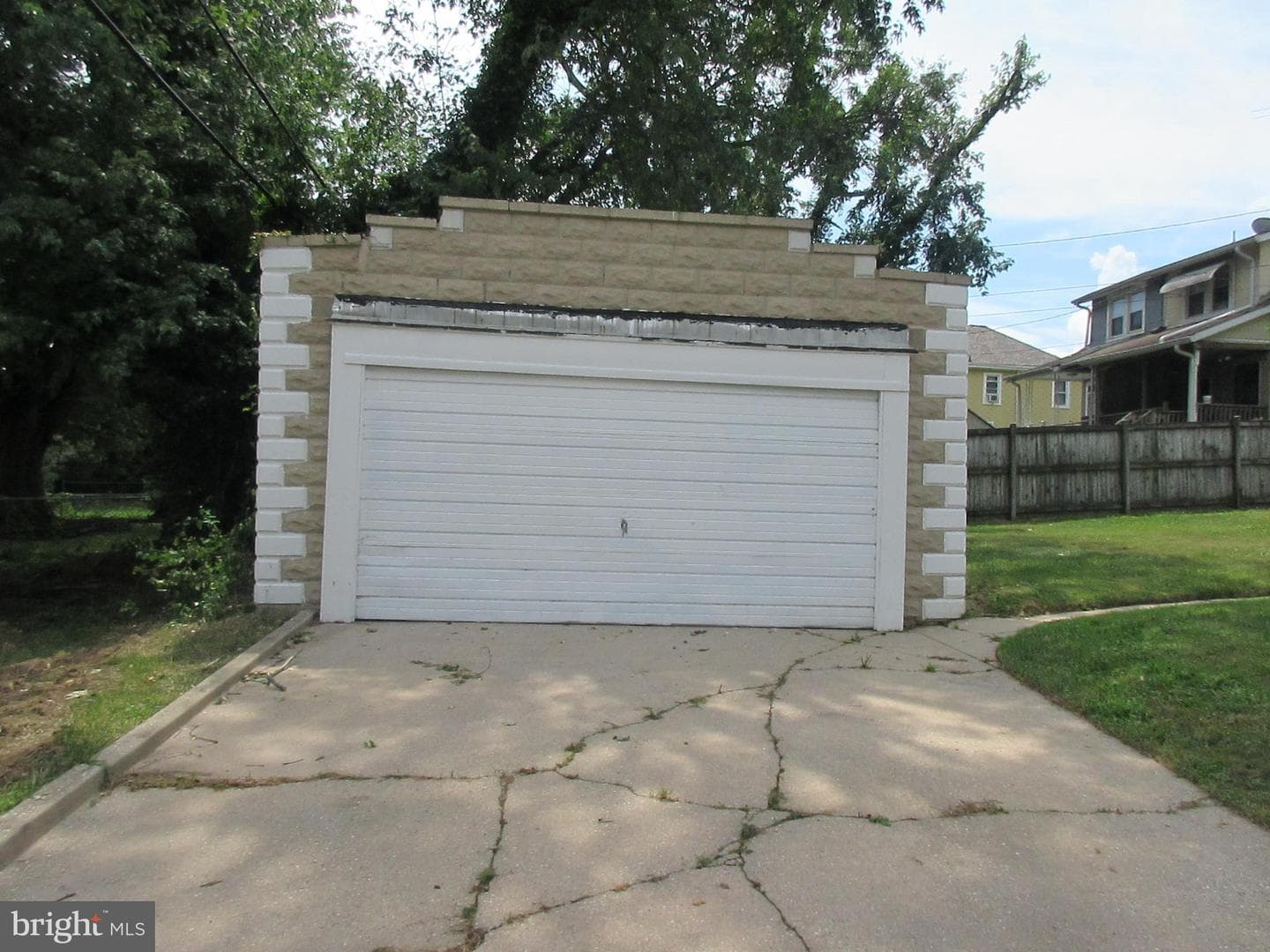 4000 Woodlea Avenue photo 7