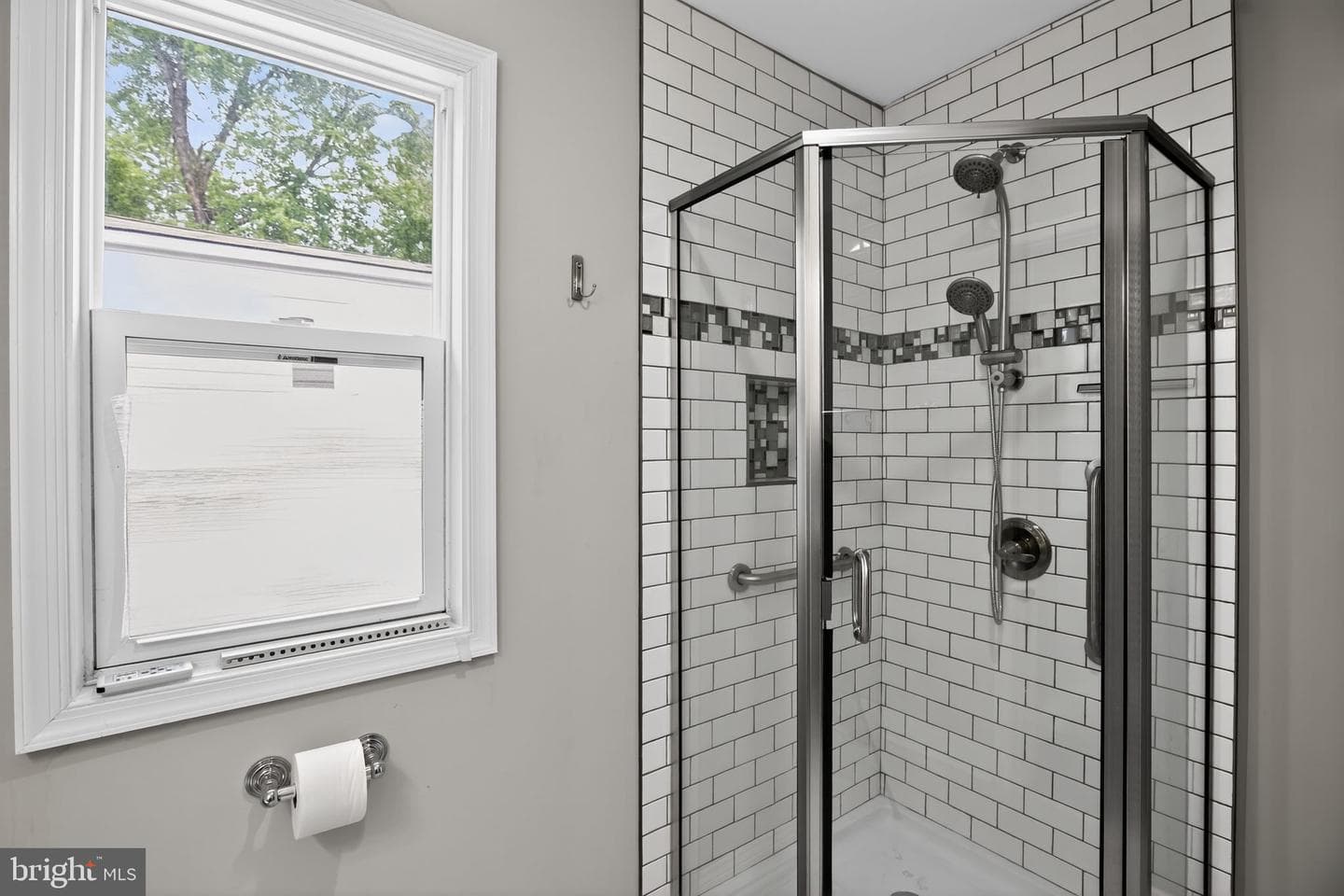 2810 Roselawn Avenue photo 29