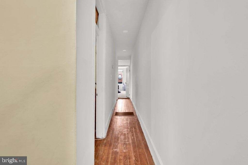 1225 S Hanover Street photo 14