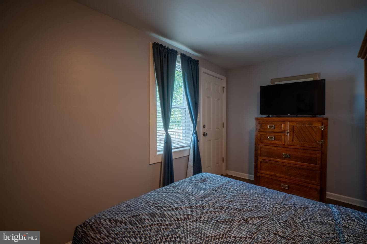 4415 Fairhaven Avenue photo 10