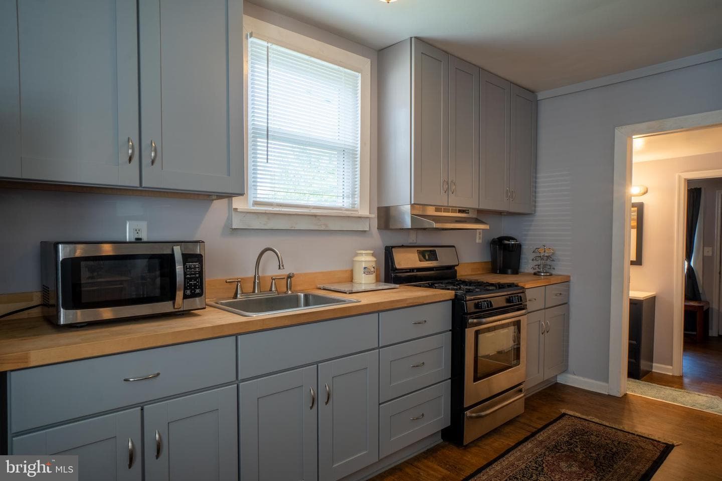 4415 Fairhaven Avenue photo 8