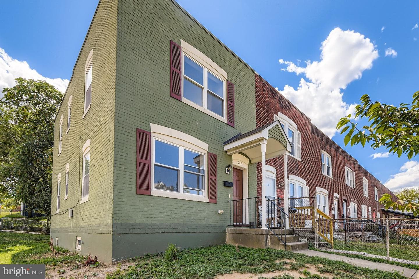 843 E Jeffrey Street