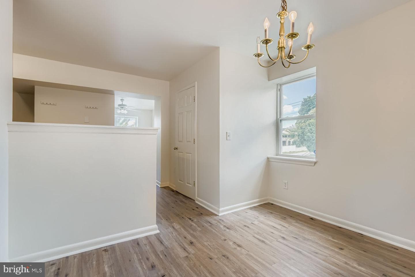 843 E Jeffrey Street photo 4