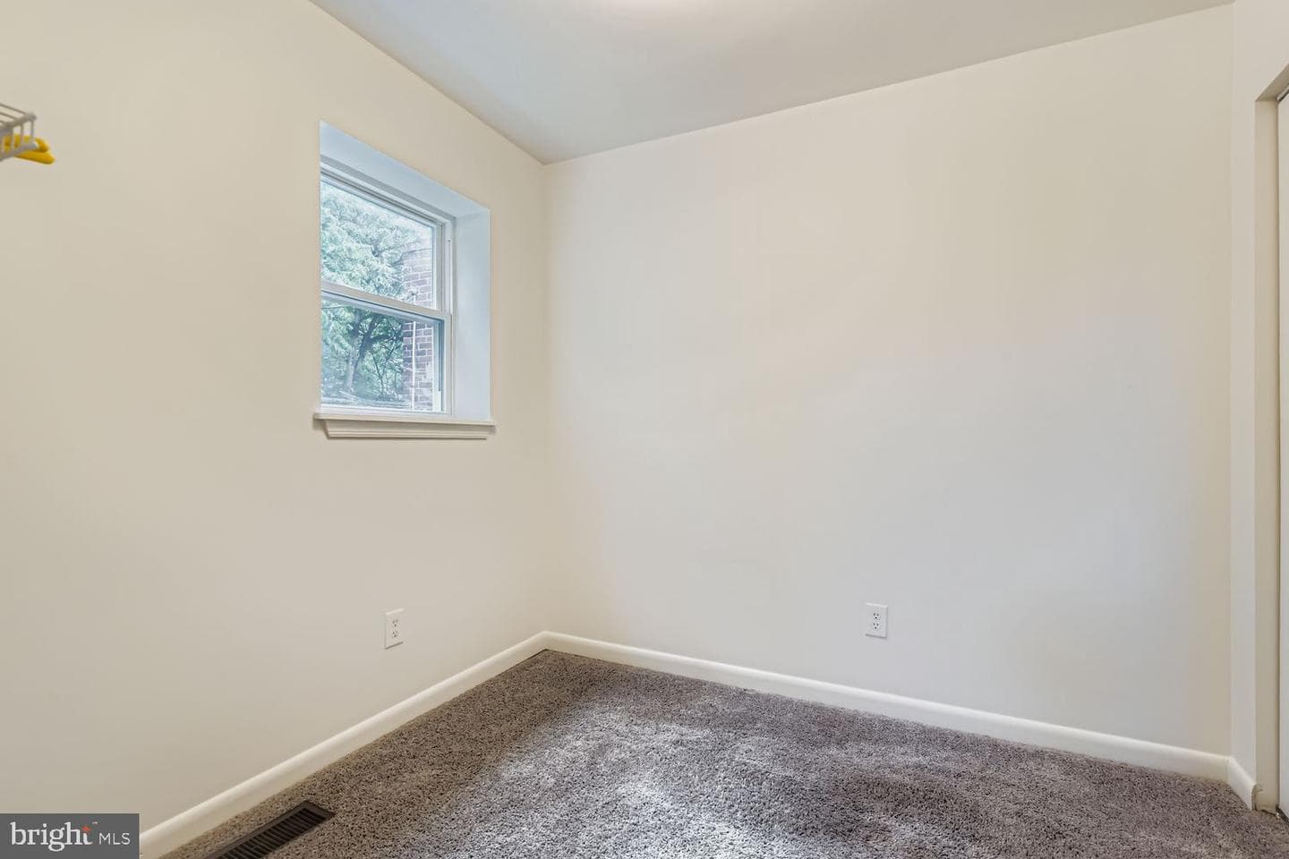 843 E Jeffrey Street photo 7