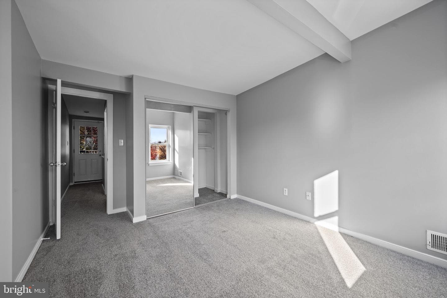 738 McHenry Street photo 26